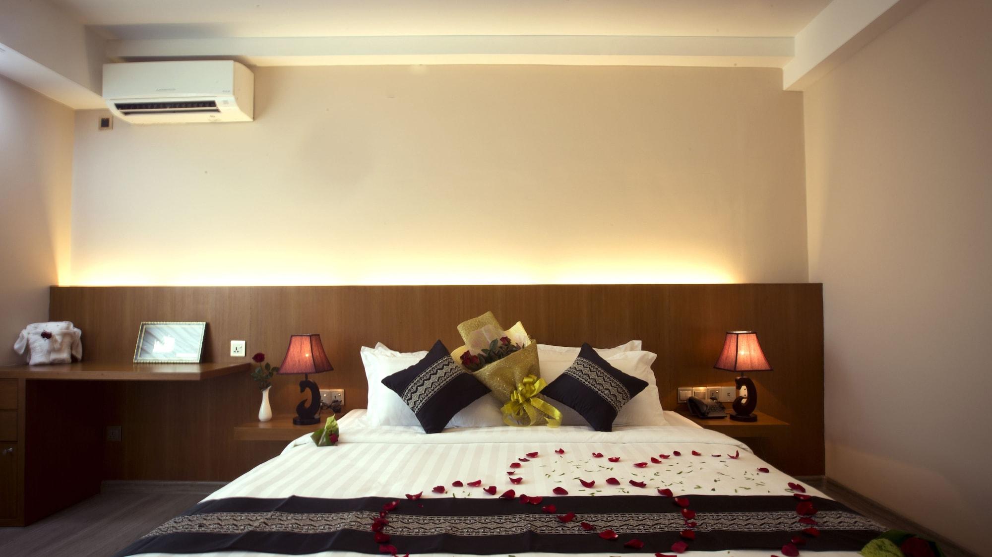 Elegant Hotel Pyi Thar Yar Yangon Bagian luar foto
