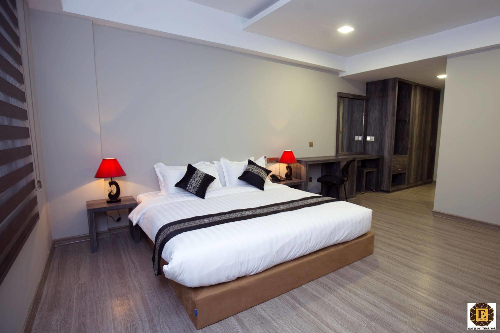 Elegant Hotel Pyi Thar Yar Yangon Bagian luar foto