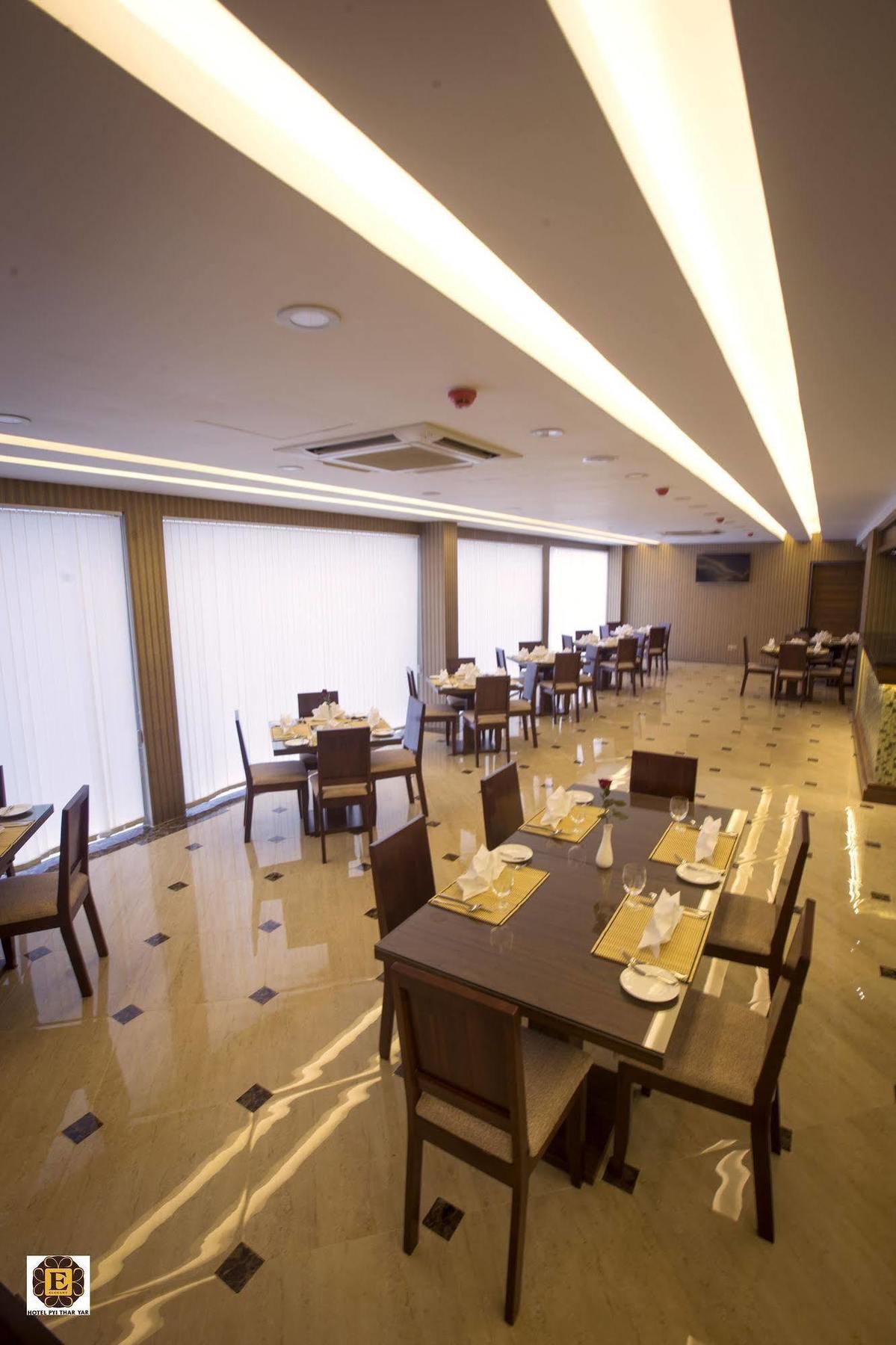 Elegant Hotel Pyi Thar Yar Yangon Bagian luar foto